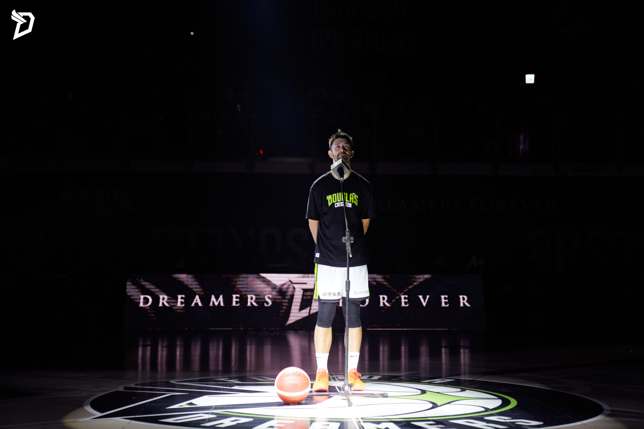 簡浩引退賽認真打　點名生涯最好10隊友